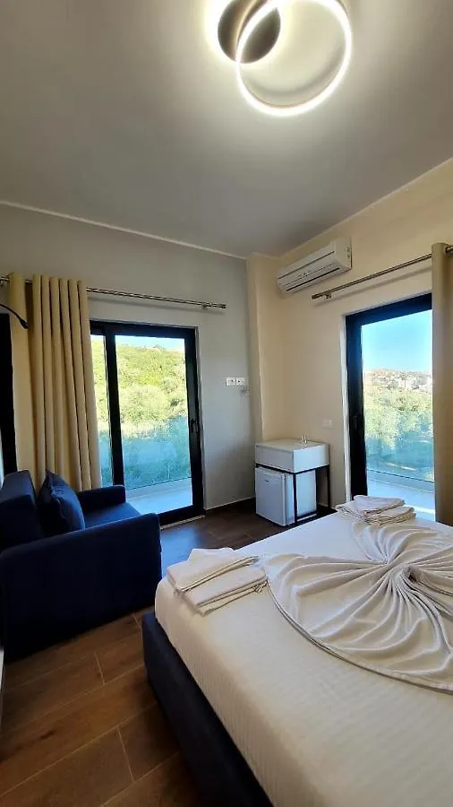 Sweet Home Himara 0*, Himarë